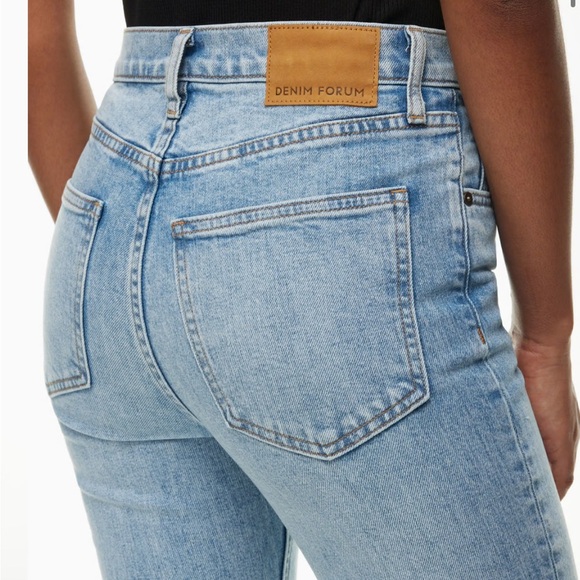 Aritzia - Yoko High Rise Slim - Picture 4 of 8